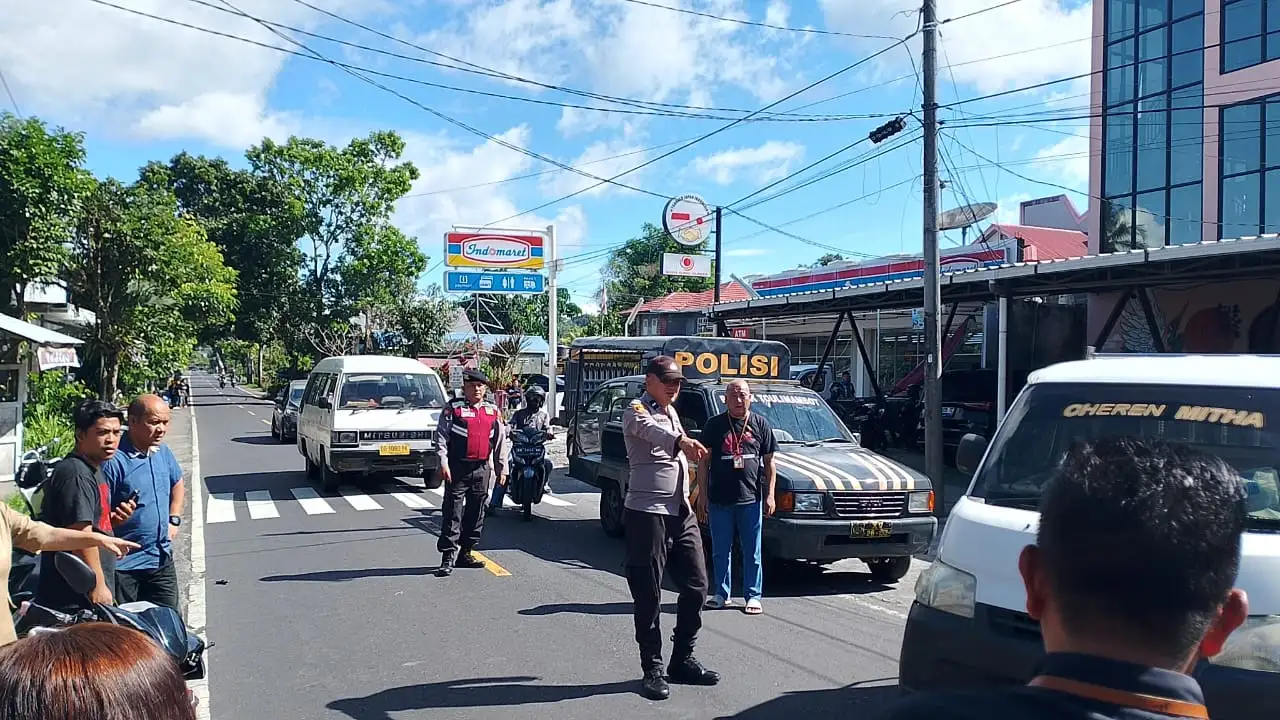 Polsek Toulimambot Amankan Ibadah Minggu dan Intensifkan Patroli Cipkon dalam Program Minggu Kasih